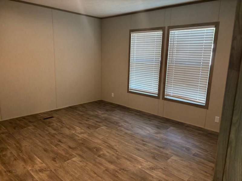 Listing-201-Photo-593b29c9-9e0d-4b0f-9569-5a7bd802e489.jpg