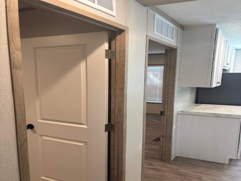 Listing-201-Photo-be0fd6a5-0eb0-4fe1-b41f-aec5fca97993.jpg