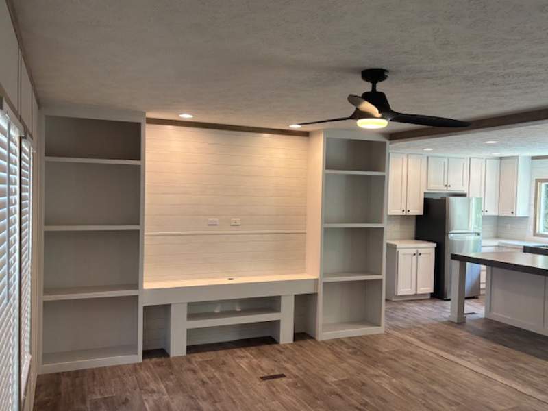 Listing-201-Photo-ed59d4c6-f7b5-414d-b344-87847965c7c8.jpg