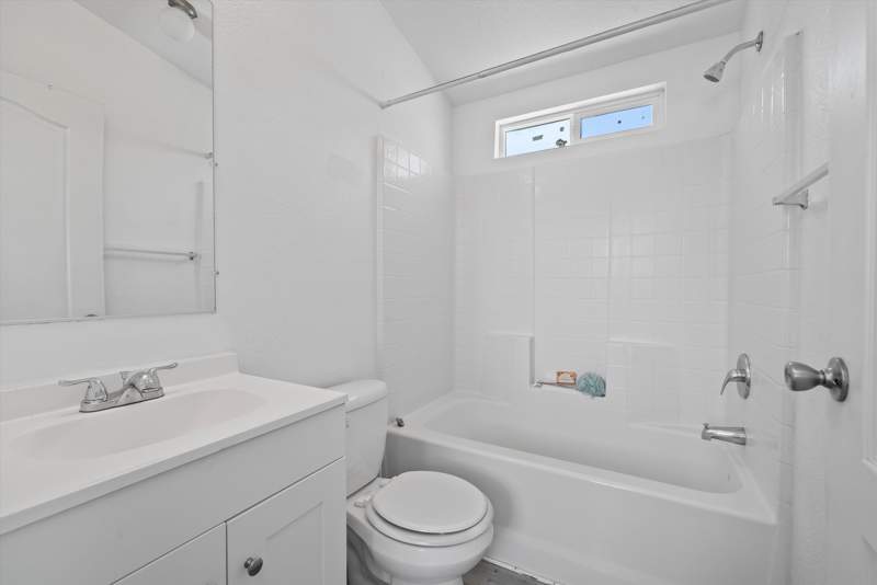 Listing-131-Photo-6625f9b2-662c-42c7-a153-9938702e7dc9.jpg