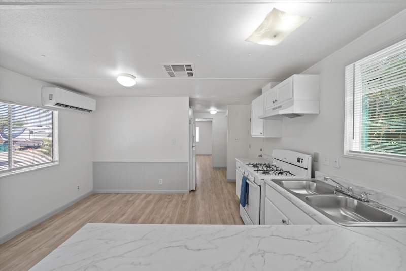 Listing-152-Photo-1073b40e-85cb-4063-9f1d-879e1f615b55.jpg