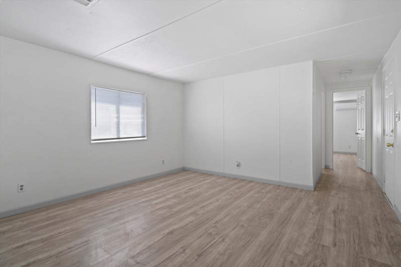 Listing-152-Photo-e12642fd-2c6a-4fcd-90ef-9d972e8e6d07.jpg