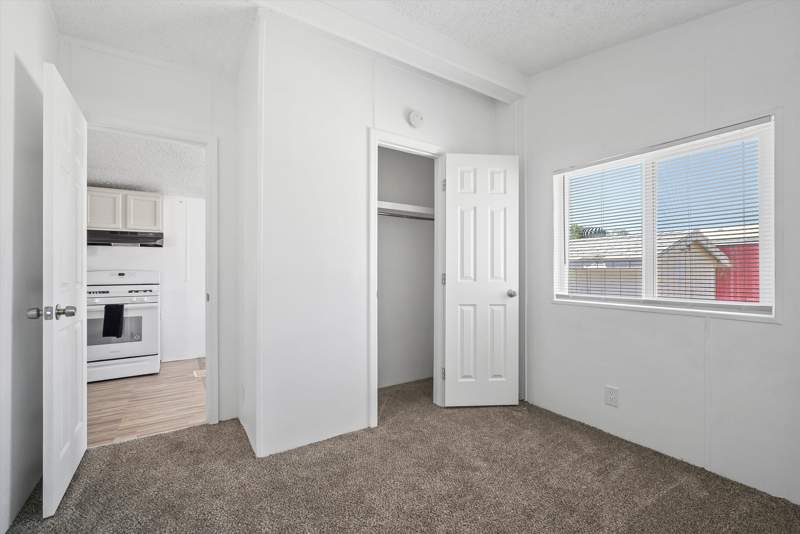Listing-177-Photo-d2f97ae0-3581-4c22-a5a0-38ce8530bf79.jpg