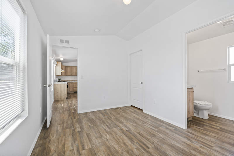 Listing-196-Photo-a08c3408-f773-4aad-ad54-5cca0d9f0991.jpg