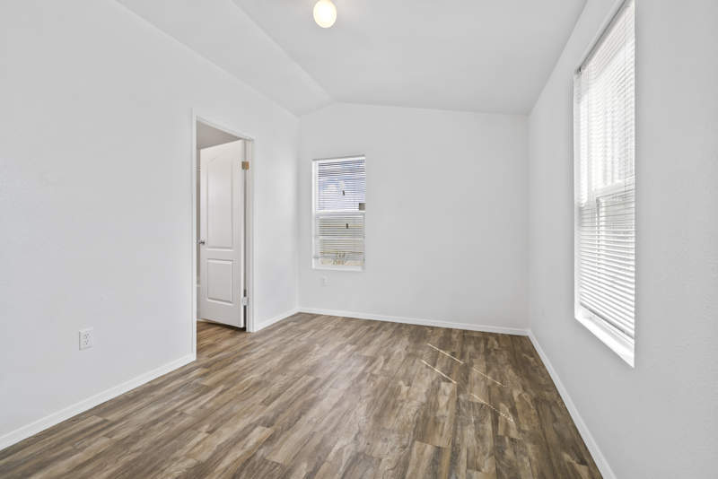 Listing-196-Photo-ed08c247-528d-4420-a28c-49659f4769a0.jpg