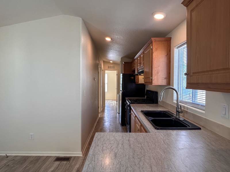 Listing-198-Photo-5c63f0a9-6dad-46be-bab1-bb9300ade02c.jpg