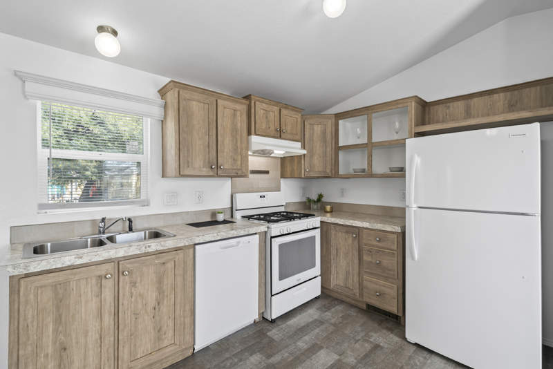 Listing-206-Photo-19ccf24d-2e8e-43bc-844d-58498155147b.jpg