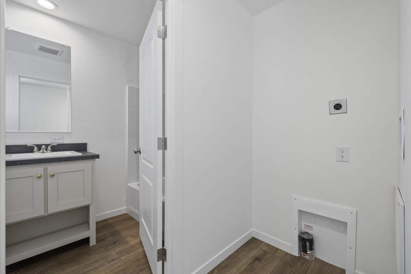 Listing-135-Photo-65483323-ef82-454d-a669-4129189b3310.jpg