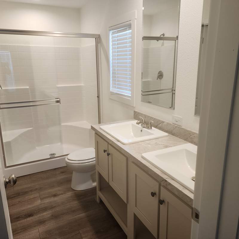 Listing-161-Photo-a4aa54e9-b0e9-4dc6-b200-3ec4e13877ee.jpg
