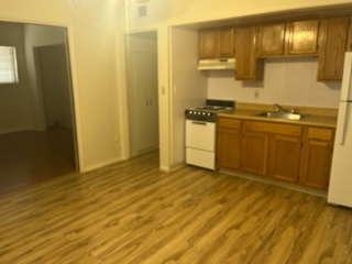 Listing-185-Photo-701c76f8-959a-4bd5-a2ee-75c5d84eb0db.jpg
