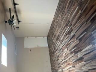 Listing-186-Photo-a16358d5-ebc5-4fc3-a39d-553440e2e2e4.jpg