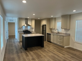 Listing-189-Photo-eb3f72cb-82d5-4991-9049-12e274fbfb67.jpg