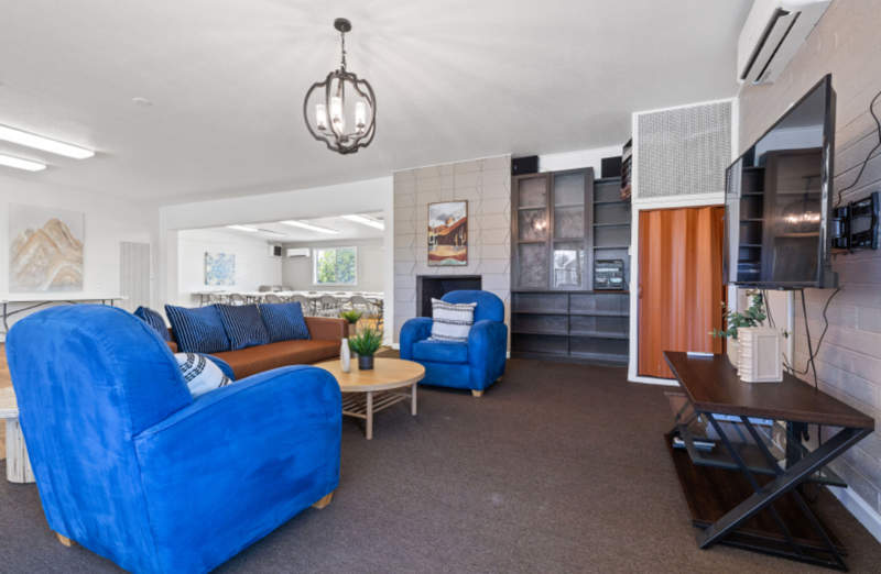 Listing-82-Photo-c11c78ee-bf43-43ef-9ba0-fdafab90d595.jpg