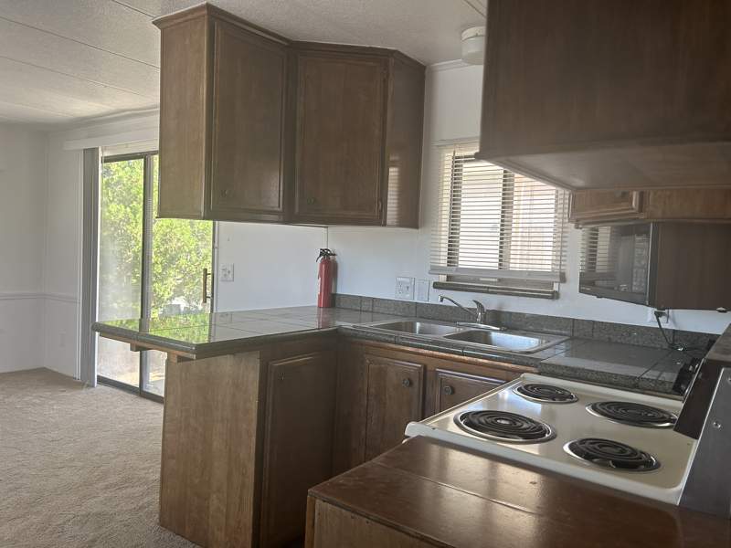 Listing-187-Photo-413eca4d-fa72-44b0-a706-0ef51a776240.jpg