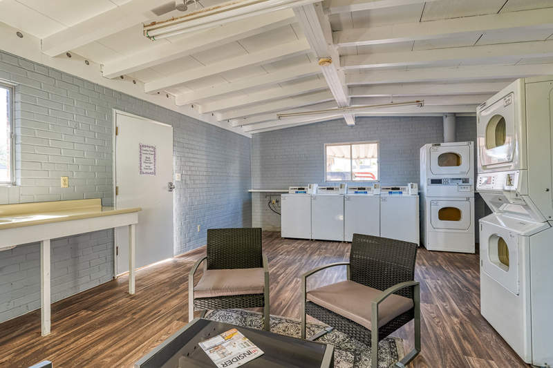 Listing-187-Photo-a4d6eb76-ee6d-4b82-ba56-afe89e43fb76.jpg