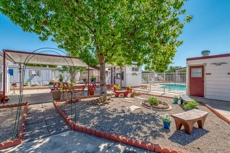 Listing-124-Photo-87c86eb9-90c2-4abb-980f-b00ae6287b7f.jpg