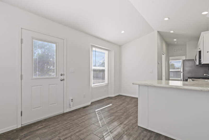Listing-124-Photo-a56eea2d-cbe8-4c41-9a61-79f64536b8bb.jpg