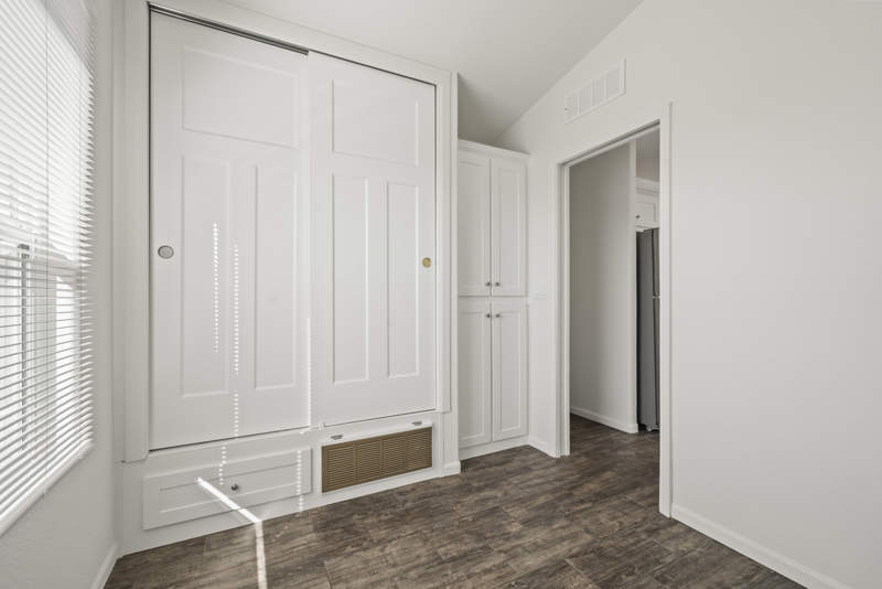 Listing-124-Photo-ccb6a8fe-b85d-4a7a-9a45-758a78302eb3.jpg