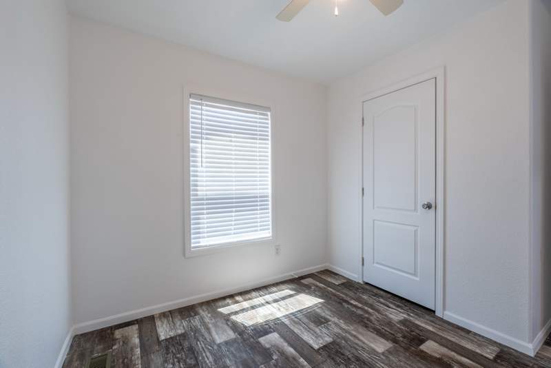 Listing-168-Photo-0ddc5afb-be7f-49b6-99c5-86d0b7c23699.jpg