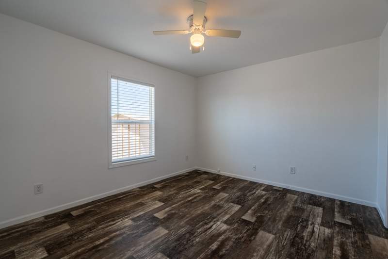 Listing-168-Photo-d0bce39e-fc4c-4e1d-846c-d3456cba40b3.jpg