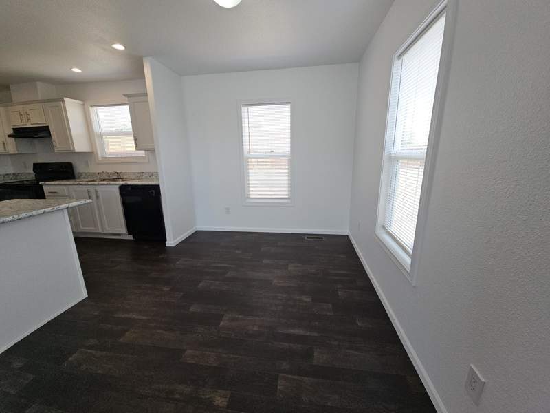 Listing-188-Photo-bc0aace1-9220-4da2-aa31-491657df1c87.jpg
