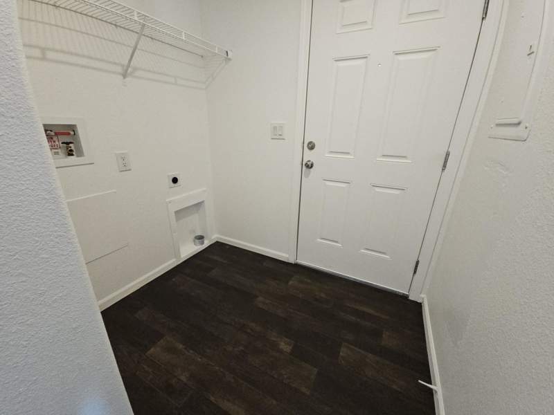 Listing-188-Photo-d960d864-fc56-4b9f-afd9-b8b85340ff3e.jpg