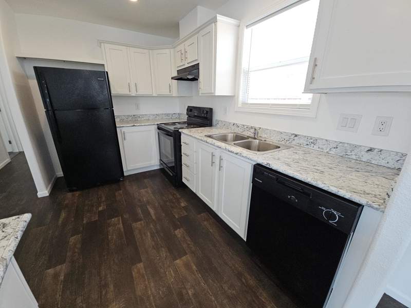Listing-188-Photo-effd34a9-f819-45b1-9480-230ba1907b8d.jpg