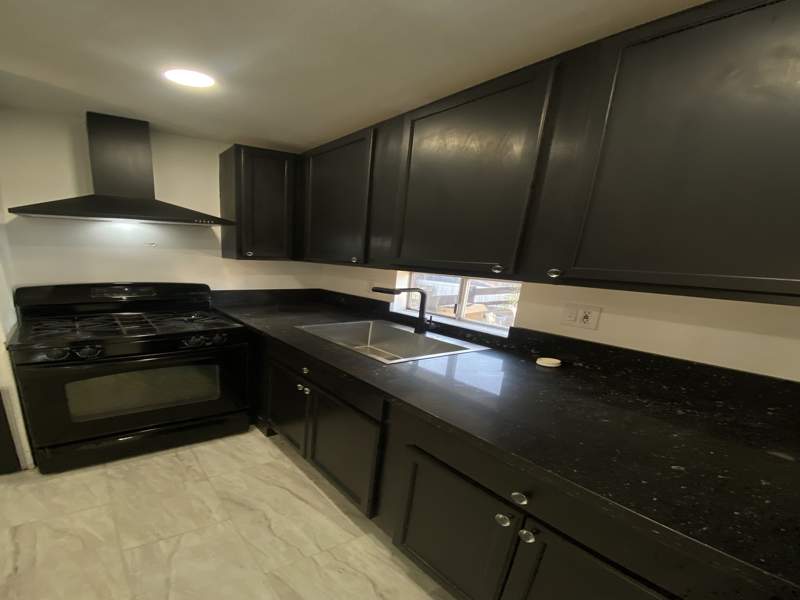 Listing-190-Photo-ec7800b4-a455-47ed-acff-5420c2f14479.jpg