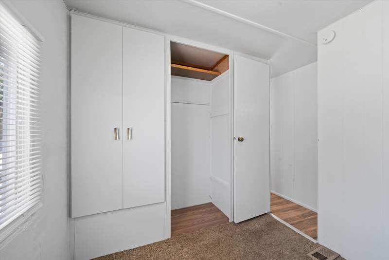 Listing-107-Photo-afac9d3b-1c1c-46b3-8c76-397956fa715c.jpg