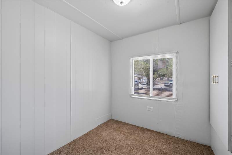 Listing-107-Photo-c462e3e7-31d8-4f3d-aeae-89fcf5a74f11.jpg