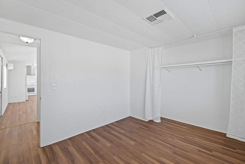 Listing-195-Photo-ed92b4c3-eb3f-42c9-9e55-3664a5b6ebad.jpg