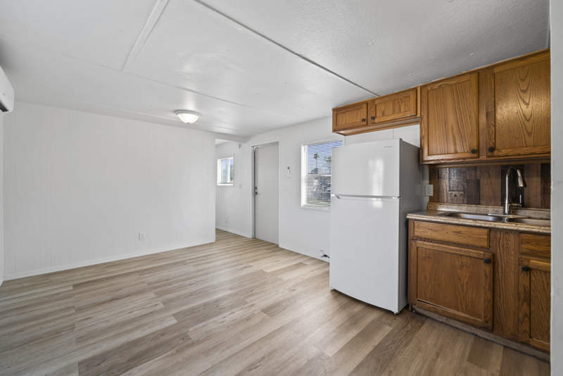 Listing-86-Photo-05dafcd0-7a19-43ee-8956-a5ade00f1037.jpg