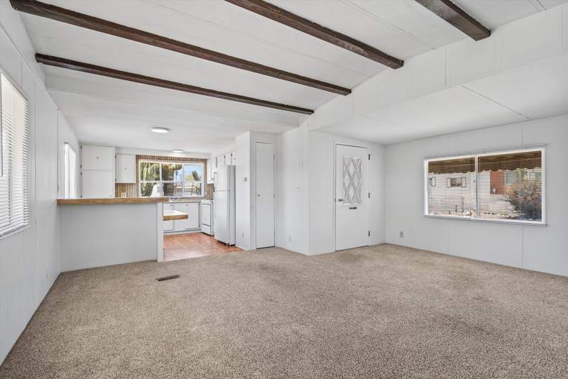 Listing-153-Photo-d1215d75-e0e6-4463-ace0-3e50a50a0aa3.jpg