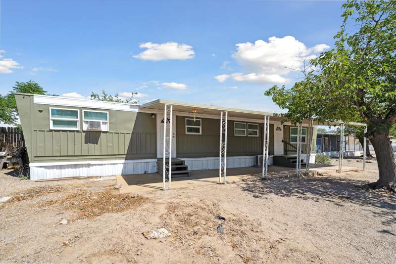 Listing-154-Photo-2d034ba9-8172-4f0b-92a9-5262fe199b3f.jpg