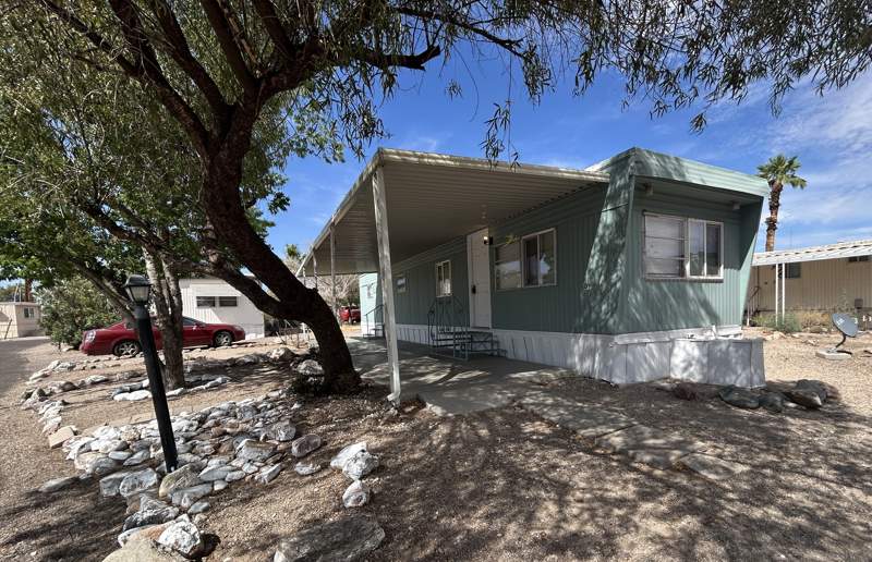 Listing-156-Photo-64f2a12d-8d1f-4755-903e-a42c53e77547.jpg