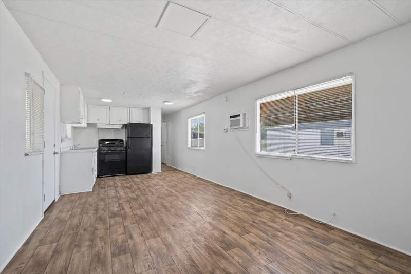 Listing-159-Photo-a77a11dc-938b-4b9e-ab68-9804b946146e.jpg