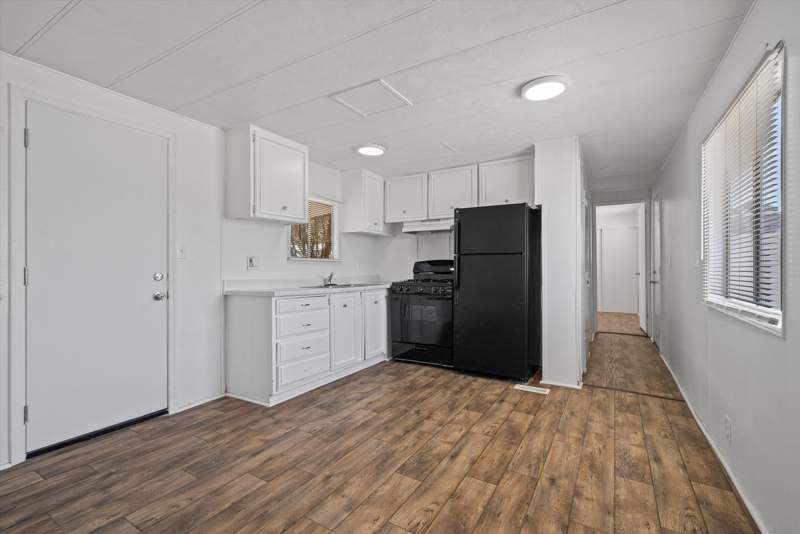 Listing-159-Photo-ccddd79d-d7e7-4950-89ae-4414f6a0fc74.jpg