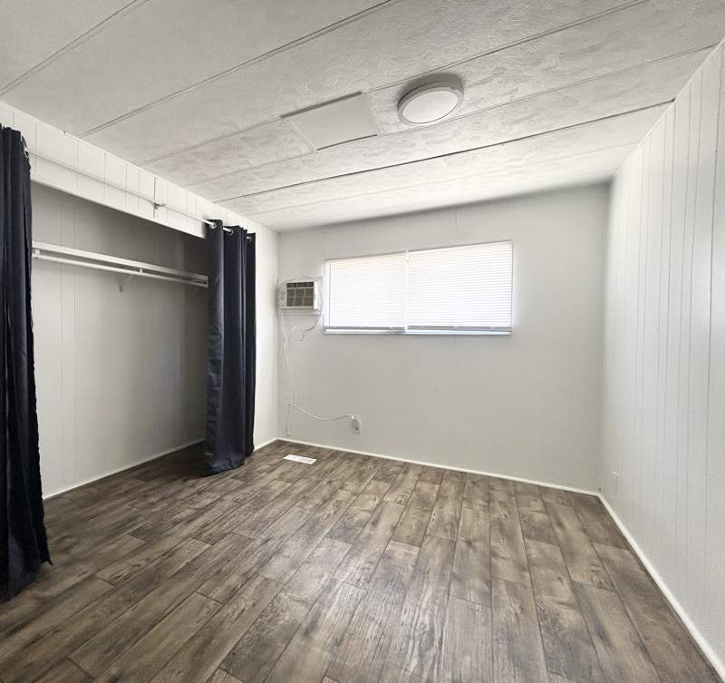 Listing-159-Photo-ece7aafc-d7ab-499b-af9c-009c3cb1aec7.jpg