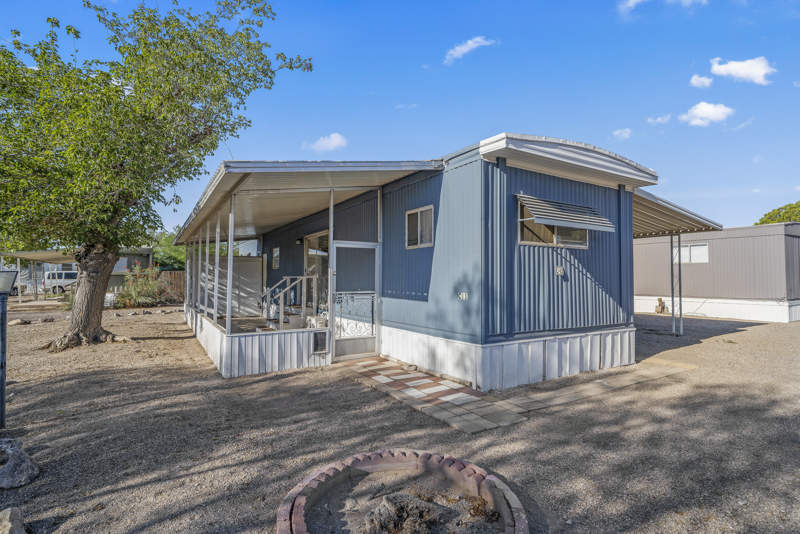 Listing-173-Photo-a3351ef8-44fd-4148-bbf3-cb681ed96635.jpg