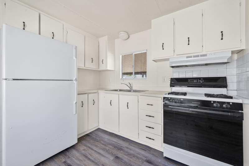 Listing-179-Photo-0f649262-d17d-4a7d-bdbc-05f7a082bd5a.jpg
