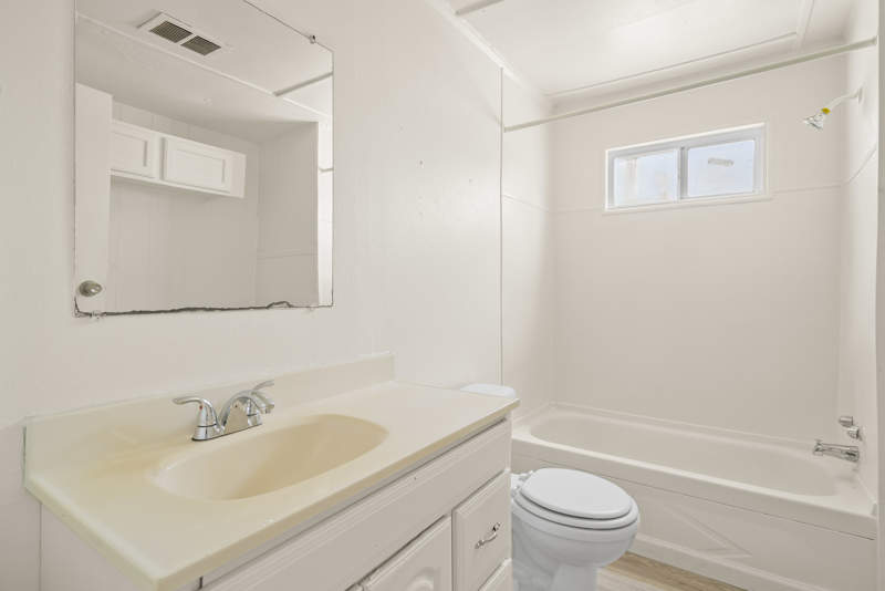 Listing-179-Photo-48b7d9e6-ff6e-4fd3-a37e-9f69e4bc2012.jpg