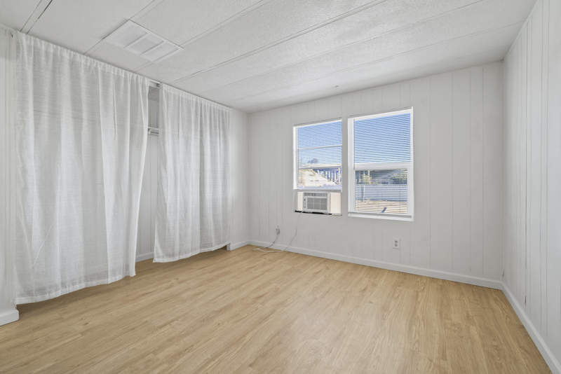 Listing-191-Photo-3518c7a4-980e-48d6-84e8-fabcab18bd79.jpg