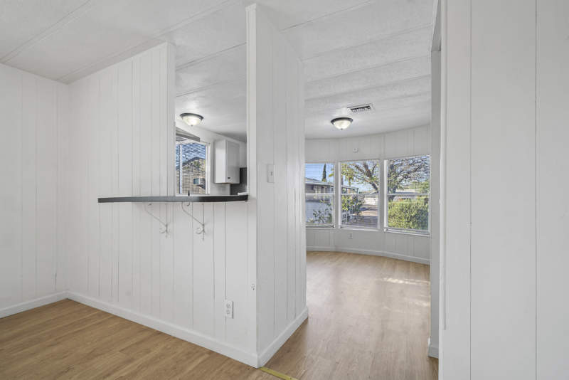 Listing-191-Photo-ff43dbe5-735b-4145-8b20-bd27e2fae36f.jpg
