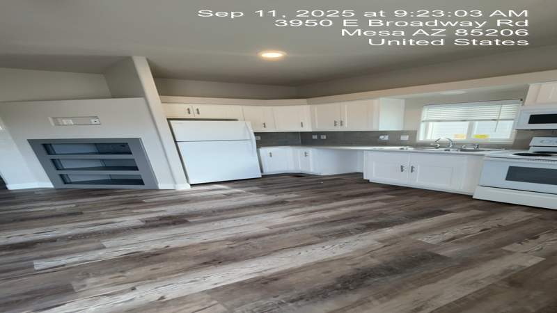 Listing-203-Photo-2835dc3f-d133-4ed1-9bb8-911568fac55c.jpg